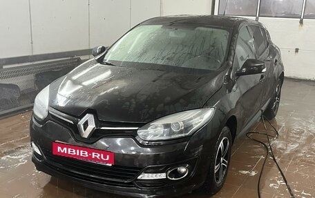 Renault Megane III, 2015 год, 800 000 рублей, 9 фотография