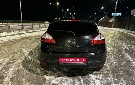 Renault Megane III, 2015 год, 800 000 рублей, 4 фотография