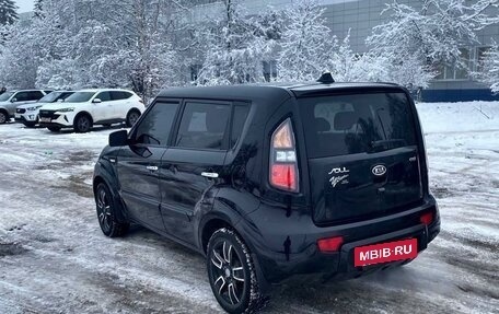 KIA Soul I рестайлинг, 2010 год, 900 000 рублей, 11 фотография