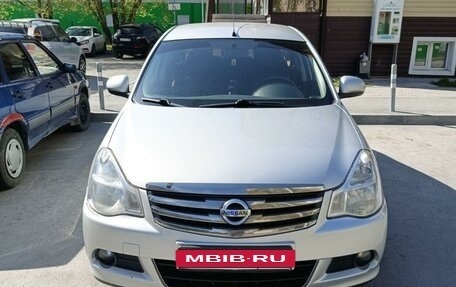 Nissan Almera, 2015 год, 800 000 рублей, 2 фотография