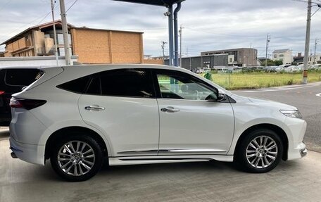 Toyota Harrier, 2020 год, 2 140 000 рублей, 5 фотография