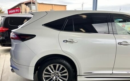 Toyota Harrier, 2020 год, 2 140 000 рублей, 7 фотография