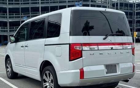 Mitsubishi Delica D:5 I, 2021 год, 3 080 000 рублей, 5 фотография