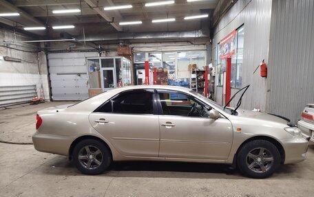 Toyota Camry V40, 2003 год, 770 000 рублей, 2 фотография