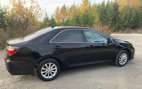 Toyota Camry, 2018 год, 2 400 000 рублей, 3 фотография