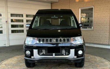 Mitsubishi Delica D:5 I, 2019 год, 2 320 000 рублей, 3 фотография