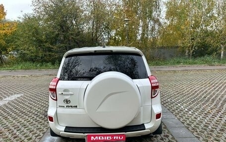 Toyota RAV4, 2010 год, 1 650 000 рублей, 4 фотография