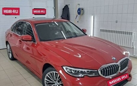 BMW 3 серия, 2018 год, 3 990 000 рублей, 2 фотография