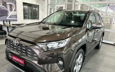 Toyota RAV4, 2019 год, 3 672 200 рублей, 1 фотография