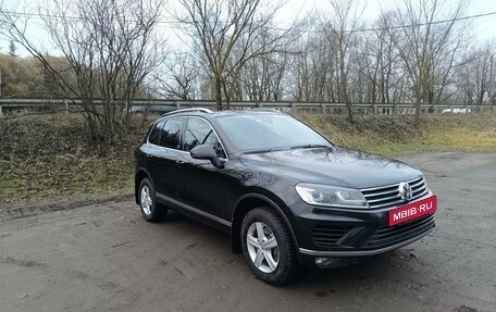 Volkswagen Touareg III, 2017 год, 4 300 000 рублей, 2 фотография