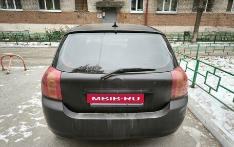 Toyota Corolla, 2005 год, 570 000 рублей, 4 фотография