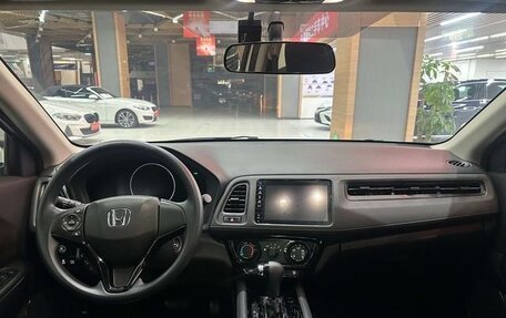 Honda Vezel, 2020 год, 1 770 000 рублей, 11 фотография