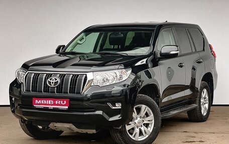 Toyota Land Cruiser Prado 150 рестайлинг 2, 2021 год, 6 100 000 рублей, 1 фотография