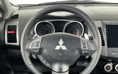 Mitsubishi Outlander III рестайлинг 3, 2007 год, 1 179 000 рублей, 15 фотография