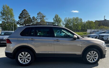 Volkswagen Tiguan II, 2019 год, 2 195 000 рублей, 8 фотография