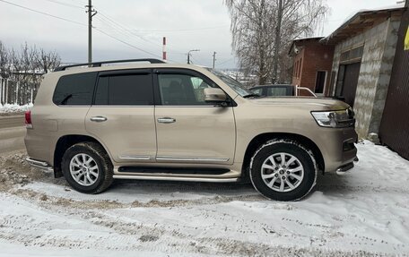 Toyota Land Cruiser 200, 2016 год, 7 500 000 рублей, 4 фотография