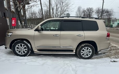 Toyota Land Cruiser 200, 2016 год, 7 500 000 рублей, 5 фотография