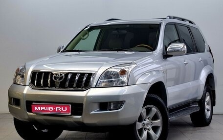 Toyota Land Cruiser Prado 120 рестайлинг, 2008 год, 2 850 000 рублей, 1 фотография