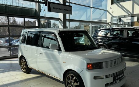 Toyota bB I рестайлинг, 2000 год, 365 000 рублей, 4 фотография