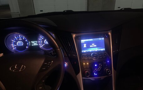 Hyundai Sonata VI, 2012 год, 1 320 000 рублей, 9 фотография