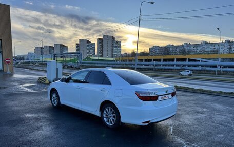 Toyota Camry, 2015 год, 1 980 000 рублей, 4 фотография