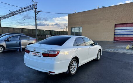 Toyota Camry, 2015 год, 1 980 000 рублей, 6 фотография