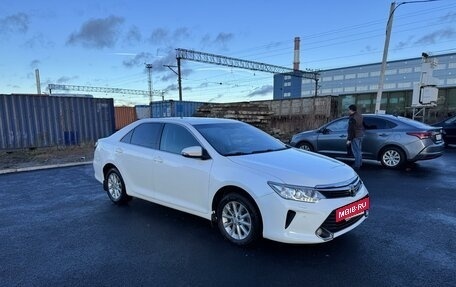 Toyota Camry, 2015 год, 1 980 000 рублей, 8 фотография