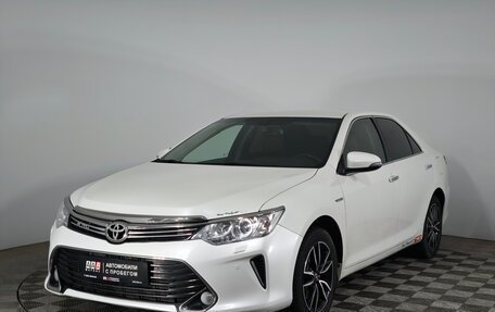 Toyota Camry, 2017 год, 2 349 000 рублей, 1 фотография