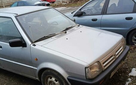 Nissan Micra I, 1990 год, 60 000 рублей, 3 фотография