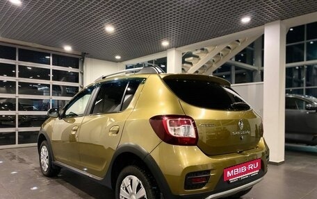 Renault Sandero II рестайлинг, 2017 год, 1 000 000 рублей, 5 фотография