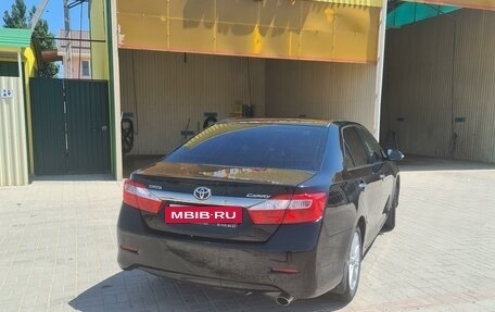 Toyota Camry, 2012 год, 1 850 000 рублей, 4 фотография