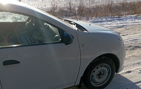 Renault Logan II, 2014 год, 600 000 рублей, 12 фотография