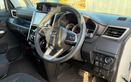 Toyota Roomy I, 2021 год, 850 000 рублей, 19 фотография