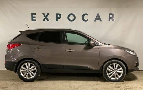 Hyundai ix35 I рестайлинг, 2011 год, 1 290 000 рублей, 4 фотография