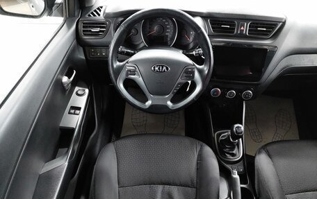 KIA Rio III рестайлинг, 2015 год, 949 000 рублей, 11 фотография