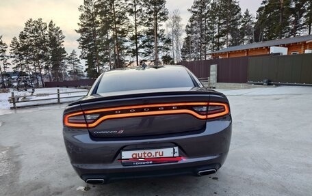 Dodge Charger, 2018 год, 2 950 000 рублей, 3 фотография