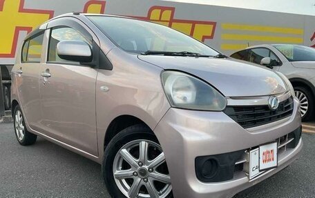 Daihatsu Mira e:S I рестайлинг, 2014 год, 585 016 рублей, 1 фотография