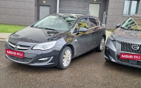 Opel Astra J, 2015 год, 895 000 рублей, 4 фотография