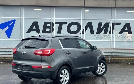 KIA Sportage III, 2011 год, 1 099 000 рублей, 2 фотография