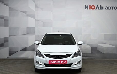 Hyundai Solaris II рестайлинг, 2015 год, 1 130 000 рублей, 2 фотография