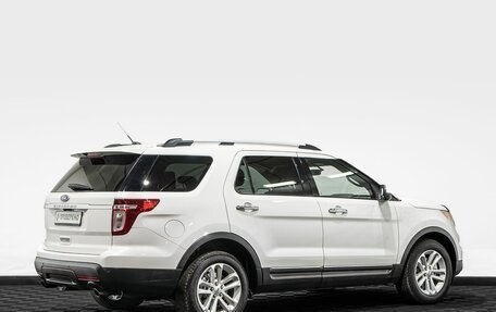 Ford Explorer VI, 2011 год, 1 899 000 рублей, 3 фотография