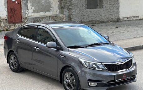 KIA Rio III рестайлинг, 2015 год, 1 447 000 рублей, 10 фотография