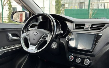 KIA Rio III рестайлинг, 2015 год, 1 447 000 рублей, 35 фотография