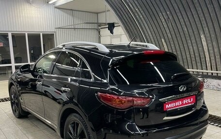 Infiniti QX70, 2017 год, 3 535 000 рублей, 3 фотография