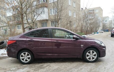 Hyundai Solaris II рестайлинг, 2013 год, 1 020 000 рублей, 5 фотография