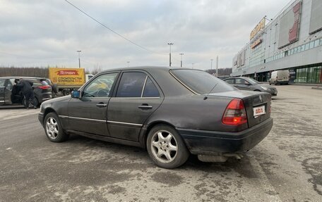 Mercedes-Benz C-Класс, 1994 год, 265 000 рублей, 2 фотография