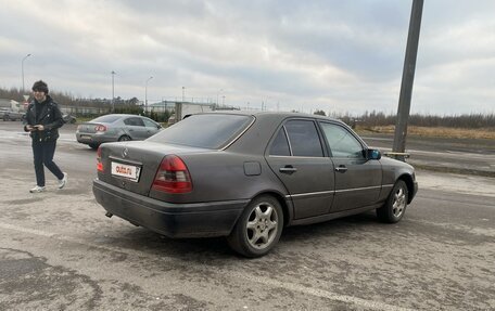 Mercedes-Benz C-Класс, 1994 год, 265 000 рублей, 3 фотография