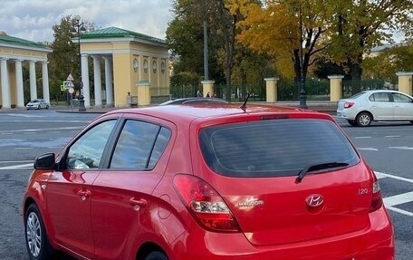 Hyundai i20 IB рестайлинг, 2010 год, 740 000 рублей, 4 фотография