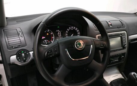 Skoda Octavia, 2012 год, 600 000 рублей, 21 фотография