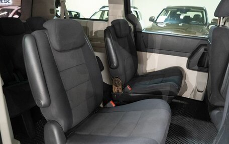 Dodge Caravan V, 2008 год, 915 000 рублей, 9 фотография